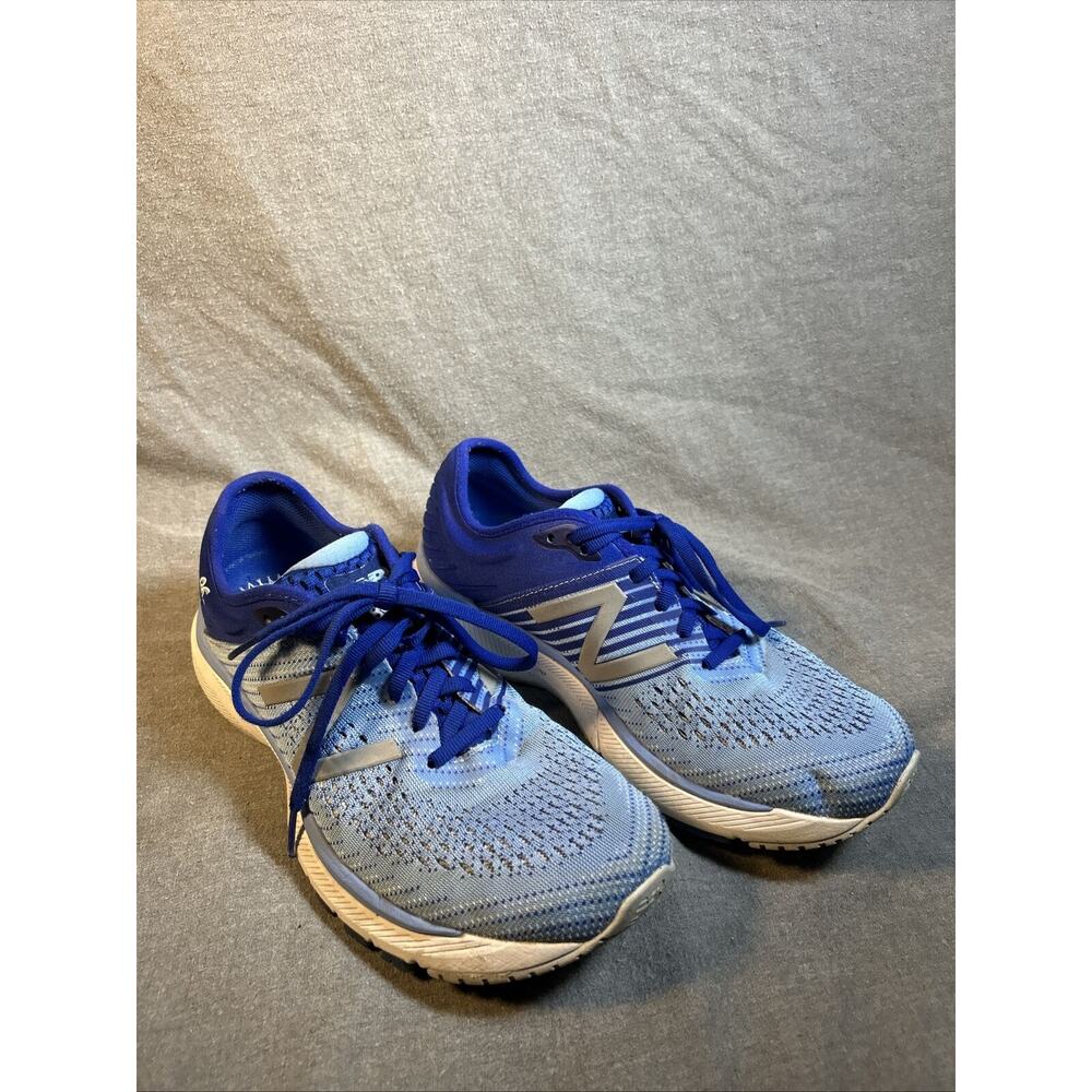 New Balance Womens 9-1/2. W860G10 Blue Running Walking Shoes Sneakers L/Inserts